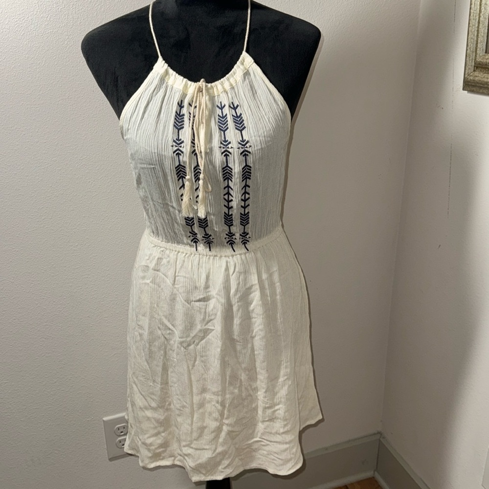 Sadie &‎ Sage crinkled ivory blue embroidered halter boho mini dress Sz S new